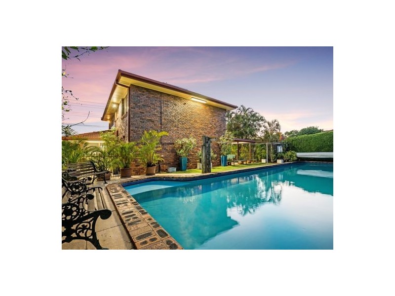 702 Musgrave Road, Robertson QLD 4109