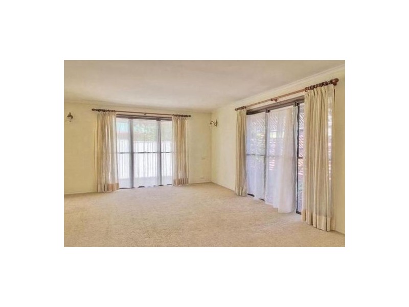 50 Romulus Street, Robertson QLD 4109