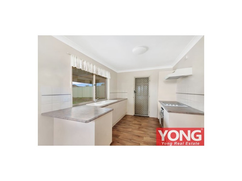 24 Wilkinson Drive, Crestmead QLD 4132