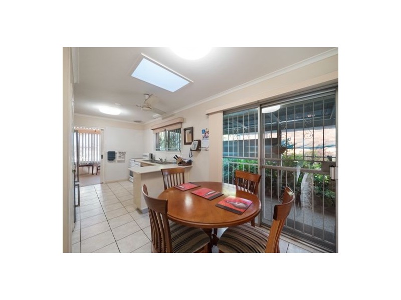 ? McCullough Street, Macgregor QLD 4109