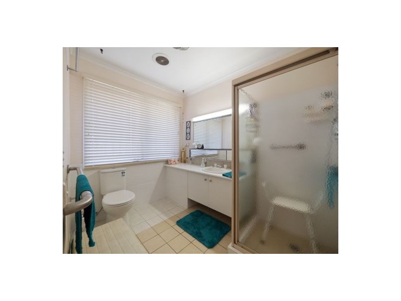 ? McCullough Street, Macgregor QLD 4109