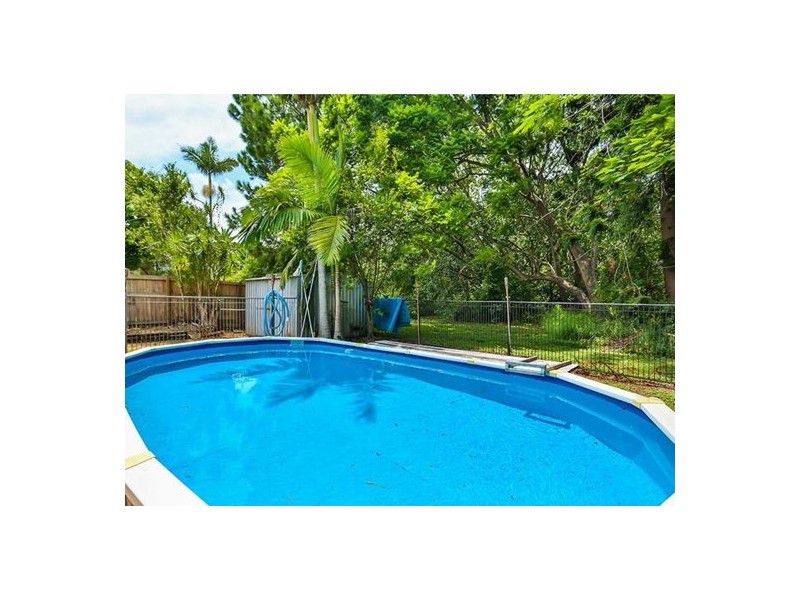 44 Granadilla Street, Macgregor QLD 4109