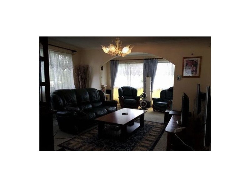 94 Aquarius Drive, Kingston QLD 4114