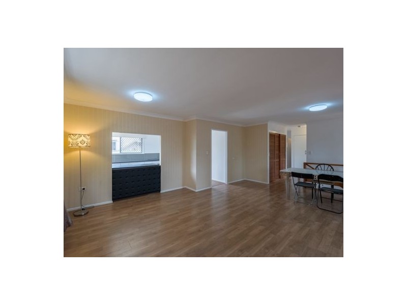 17 Laver Street, Macgregor QLD 4109