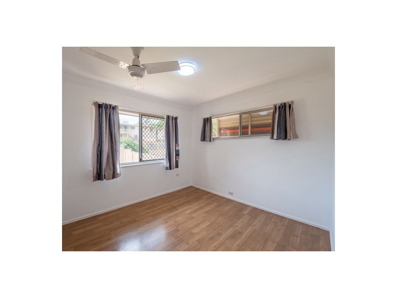 17 Laver Street, Macgregor QLD 4109