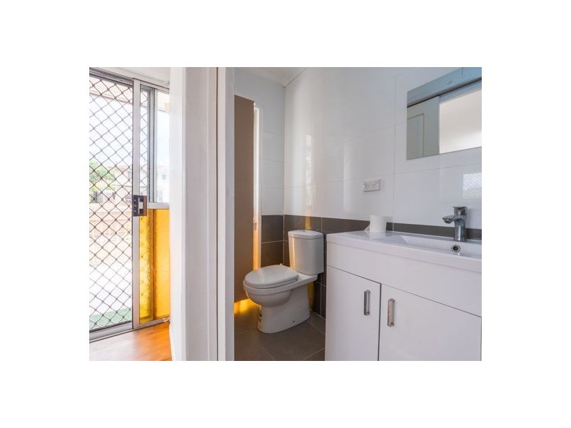 17 Laver Street, Macgregor QLD 4109