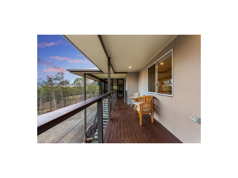 184 Walker Drive, Kooralbyn QLD 4285