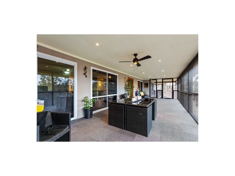 184 Walker Drive, Kooralbyn QLD 4285