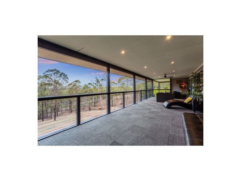 184 Walker Drive, Kooralbyn QLD 4285