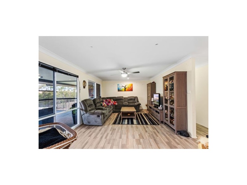184 Walker Drive, Kooralbyn QLD 4285