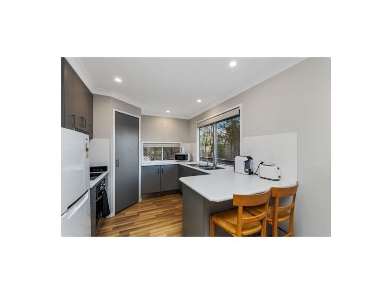 184 Walker Drive, Kooralbyn QLD 4285