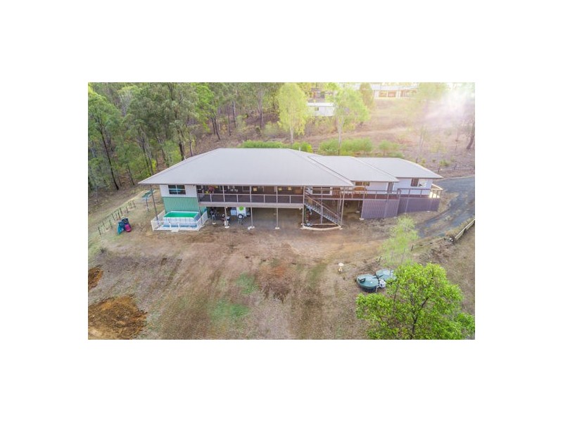 184 Walker Drive, Kooralbyn QLD 4285