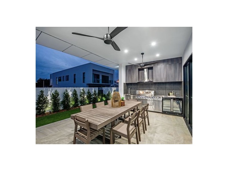 66 Janda Street, Robertson QLD 4109