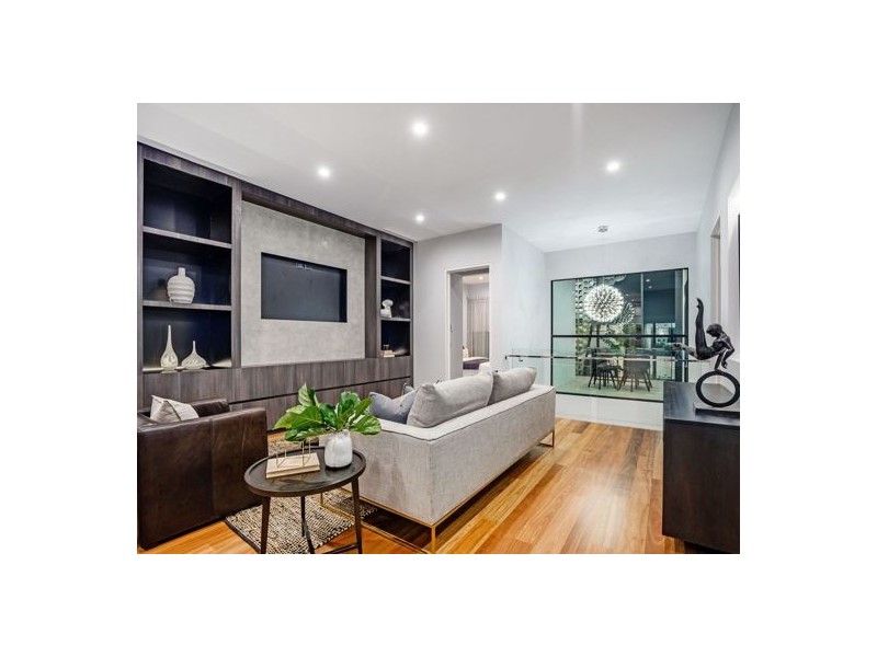 66 Janda Street, Robertson QLD 4109