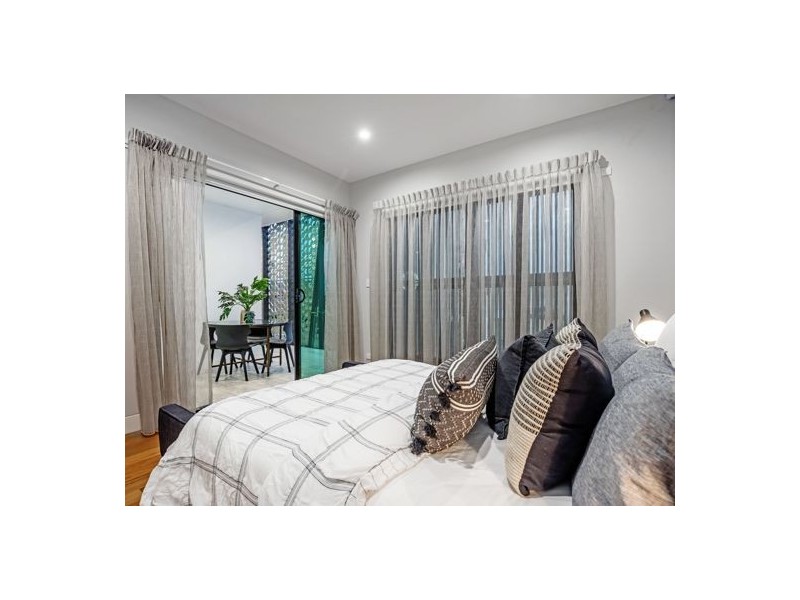 66 Janda Street, Robertson QLD 4109