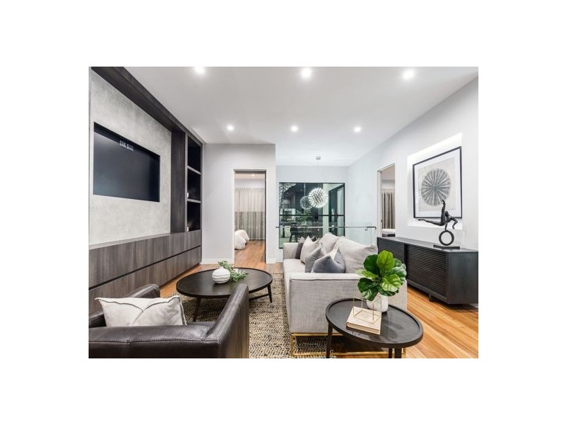 66 Janda Street, Robertson QLD 4109