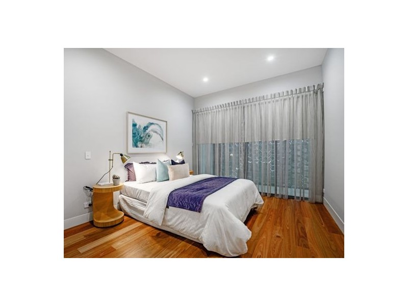 66 Janda Street, Robertson QLD 4109