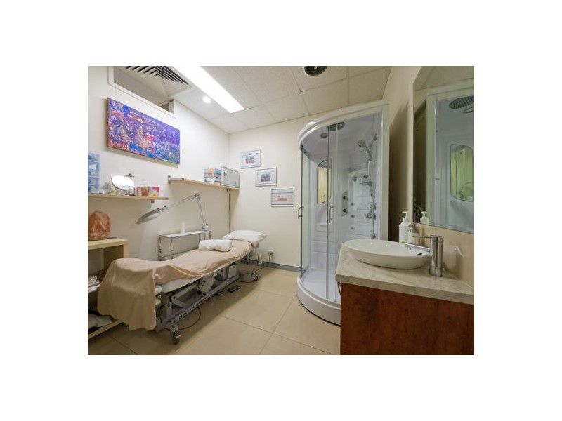 8 3986-3988 Pacific Highway, Loganholme QLD 4129