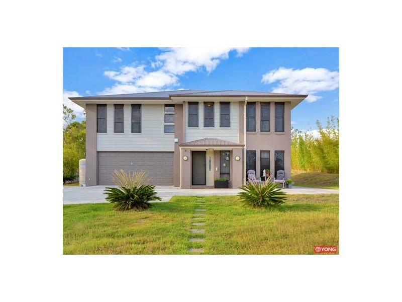 .17 Coronation Rd, Hillcrest QLD 4118