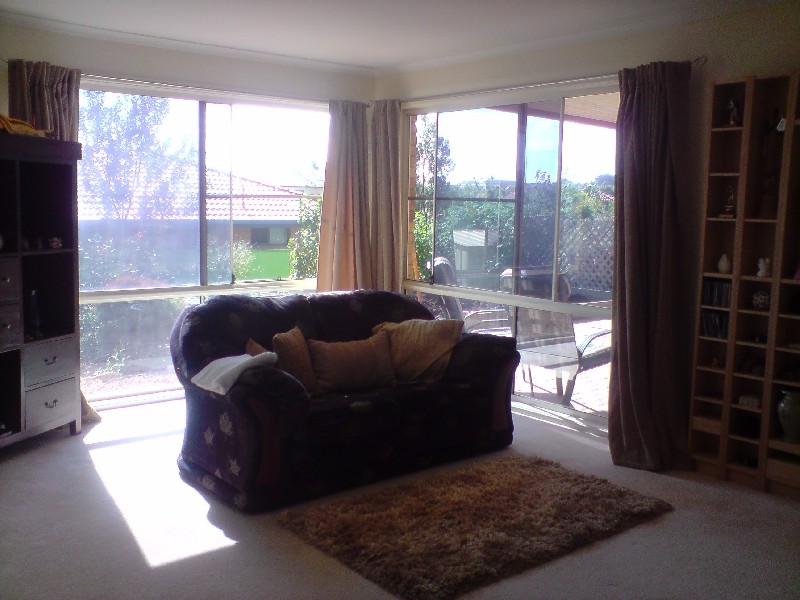 11 Oakview St, Parkinson QLD 4115