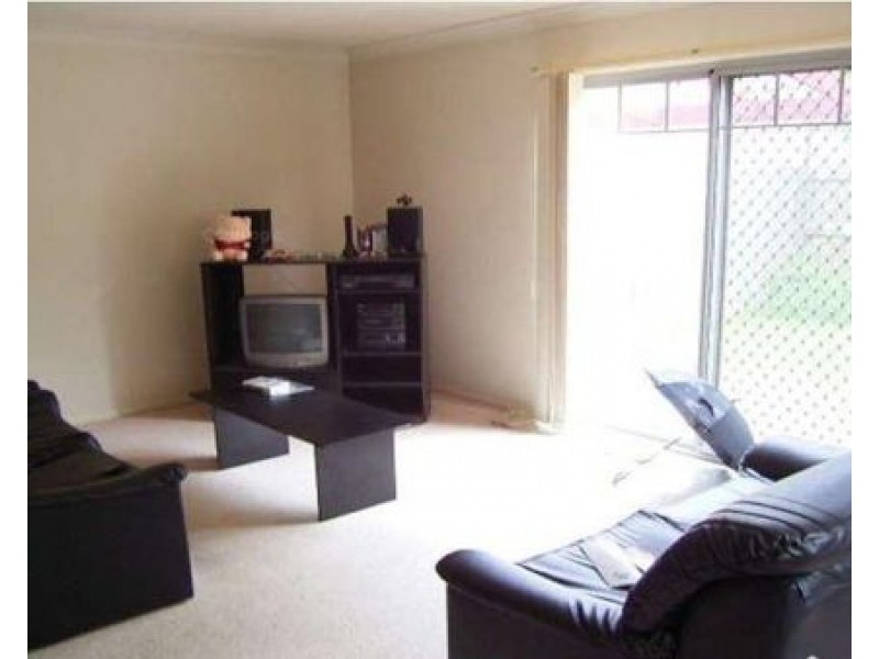 12/10 Lawrence Close, Robertson QLD 4109