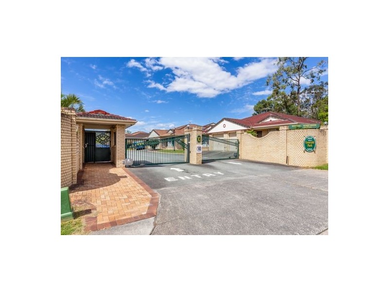 10 Lawrence Close, Robertson QLD 4109