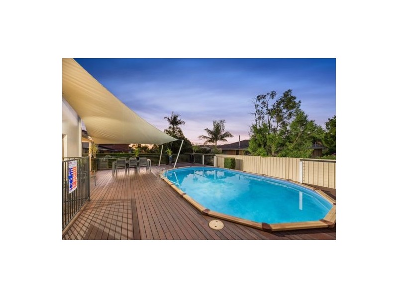 12 Kernow Street, Robertson QLD 4109