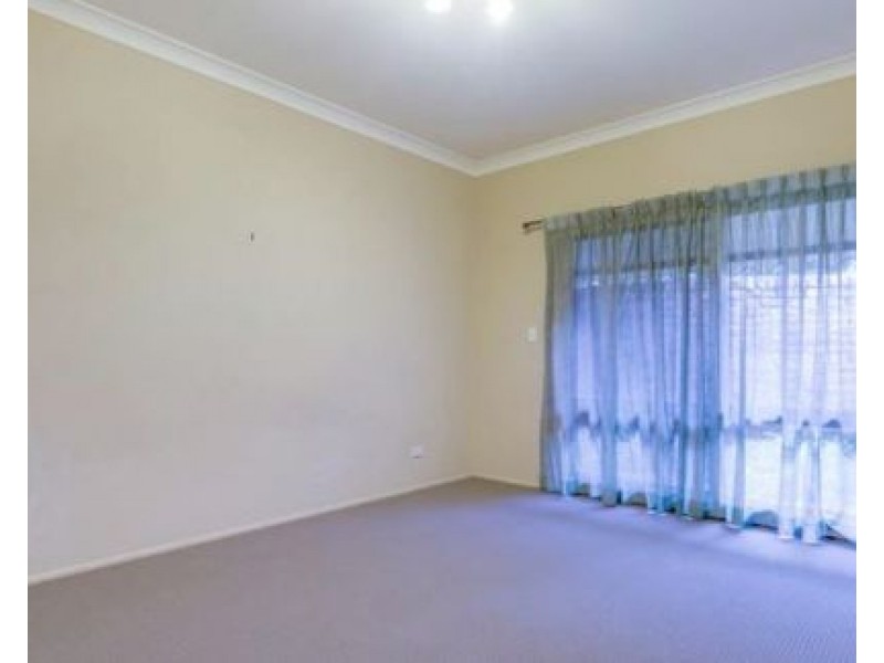 14 Darlington Street, Macgregor QLD 4109