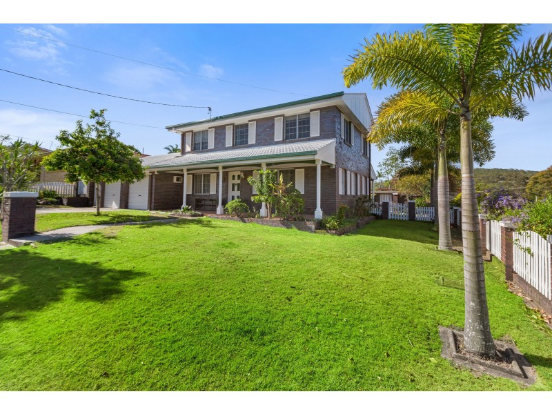 9 Akora Street, Macgregor QLD 4109