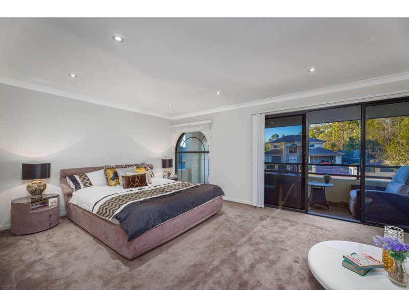 51 Willowleaf Close, Stretton QLD 4116