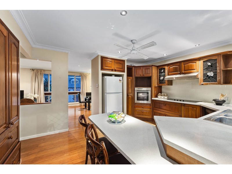 19 Cornell Street, Robertson QLD 4109