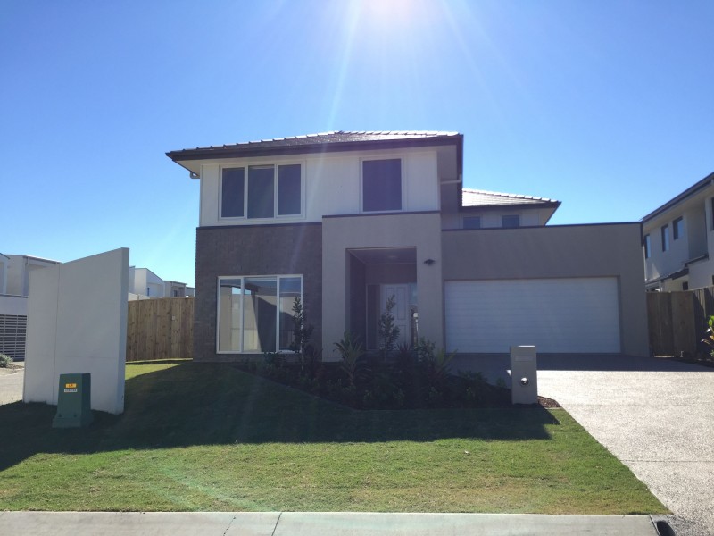 37 Eagle Parade, Rochedale QLD 4123