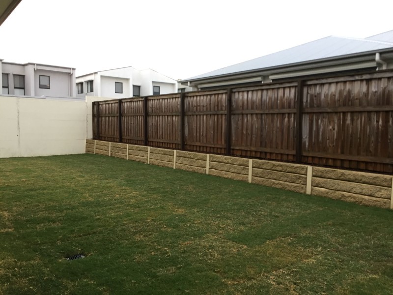 37 Eagle Parade, Rochedale QLD 4123