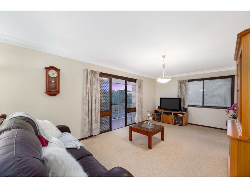 24 Orpheus Street, Robertson QLD 4109