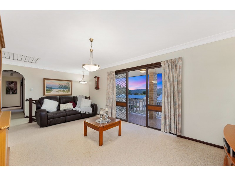 24 Orpheus Street, Robertson QLD 4109