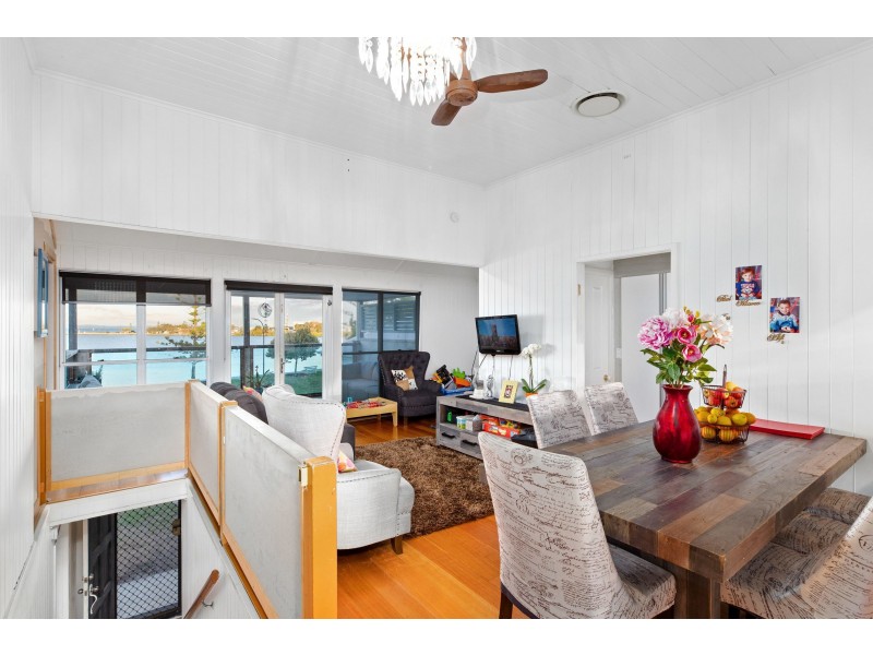 391 Esplanade, Manly QLD 4179