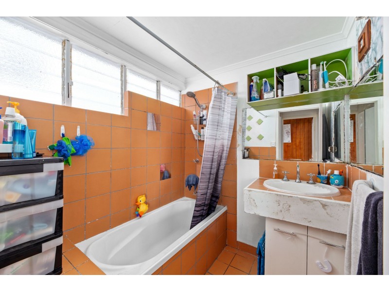 391 Esplanade, Manly QLD 4179