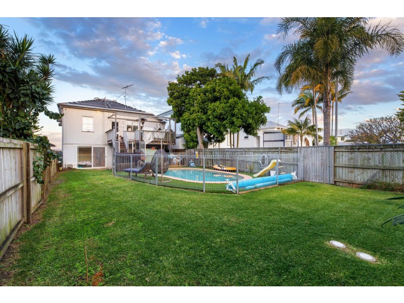 391 Esplanade, Manly QLD 4179