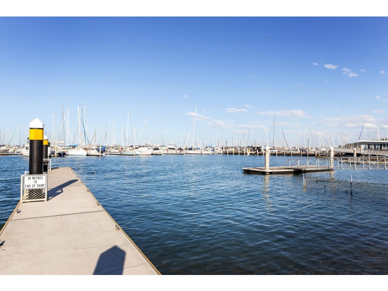 391 Esplanade, Manly QLD 4179