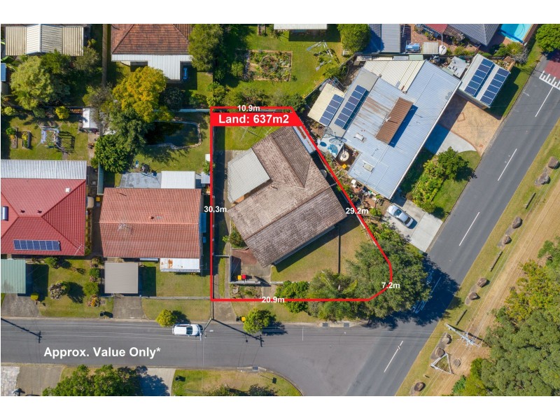 1 Starcross Street, Macgregor QLD 4109