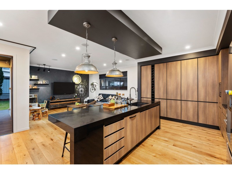 82 Kempsie Road, Upper Mount Gravatt QLD 4122