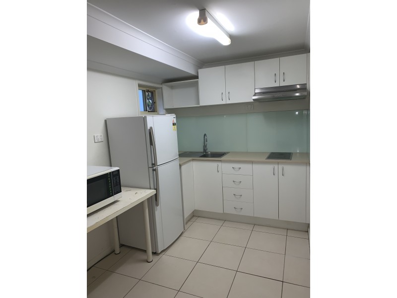 5 Chadford Street, Sunnybank QLD 4109