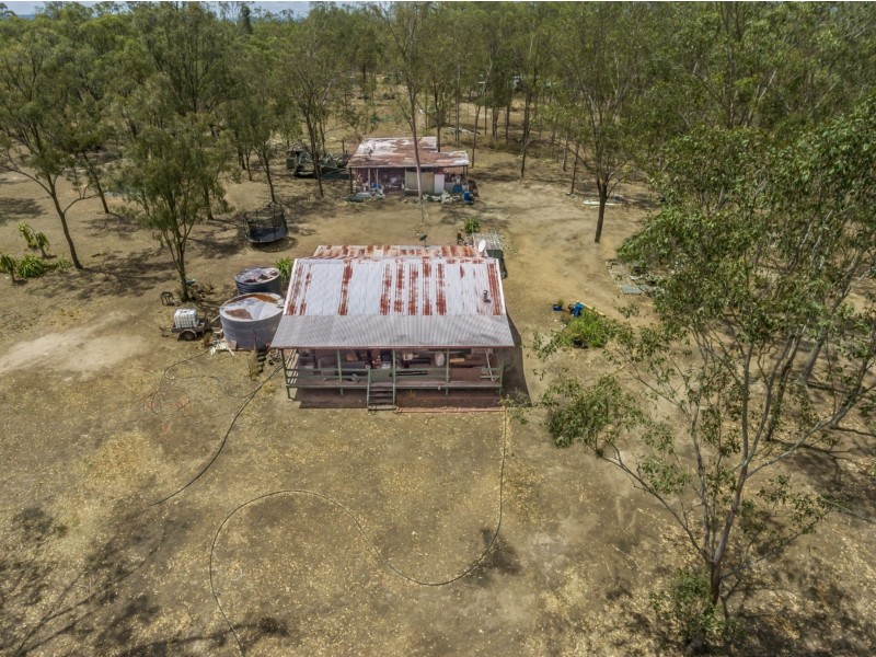 16 Naomi Road, Lockyer Waters QLD 4311