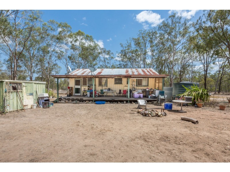 16 Naomi Road, Lockyer Waters QLD 4311