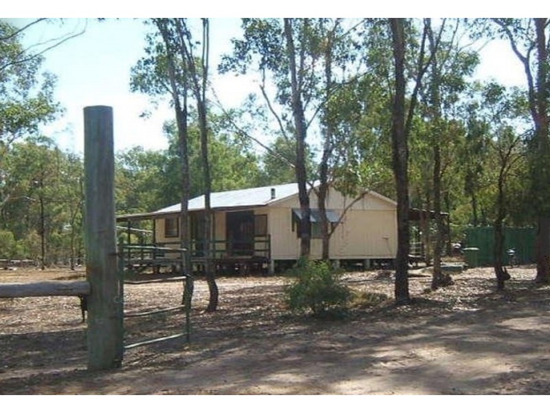 16 Naomi Road, Lockyer Waters QLD 4311