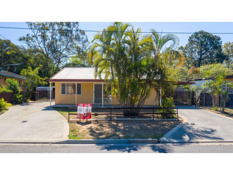 ? Benaud Street, Macgregor QLD 4109