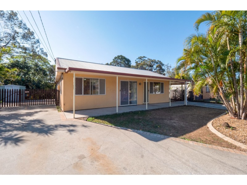 ? Benaud Street, Macgregor QLD 4109