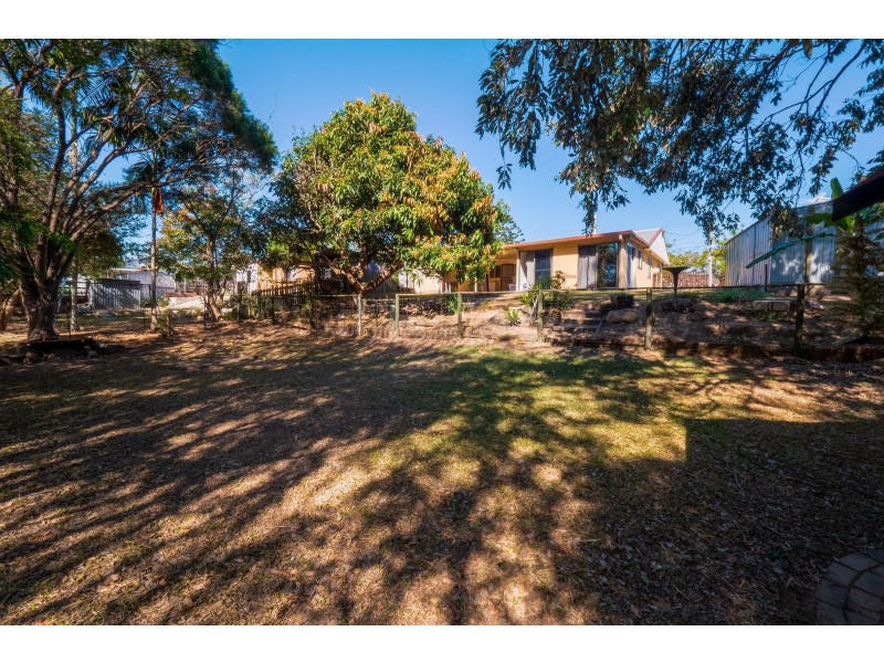 ? Benaud Street, Macgregor QLD 4109