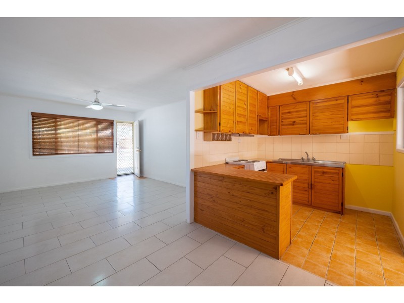 ? Benaud Street, Macgregor QLD 4109