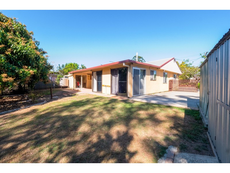 ? Benaud Street, Macgregor QLD 4109